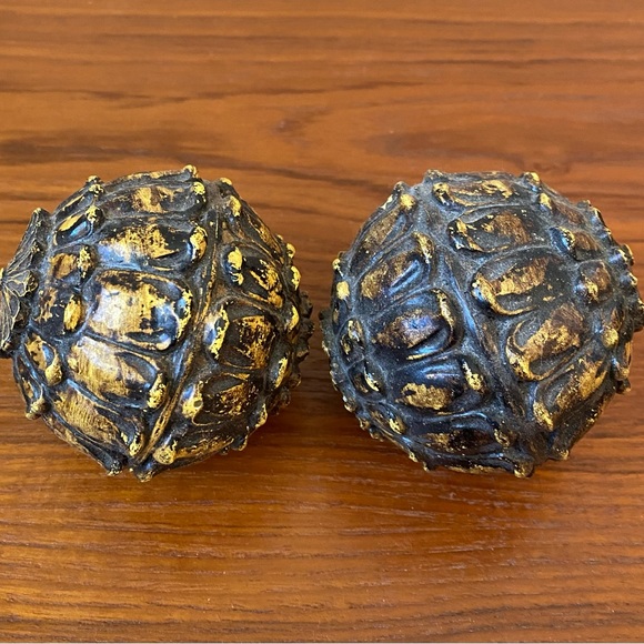 VTG (3) Rustic Brown & Gold Decorative Carpet Balls - Picture 5 of 6